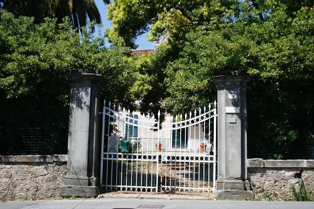 Villa Carlotta Sarzana 0*,  Italy