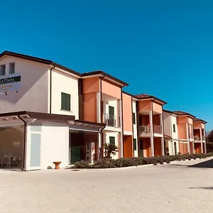 2* Aparthotel Rta La Pineta