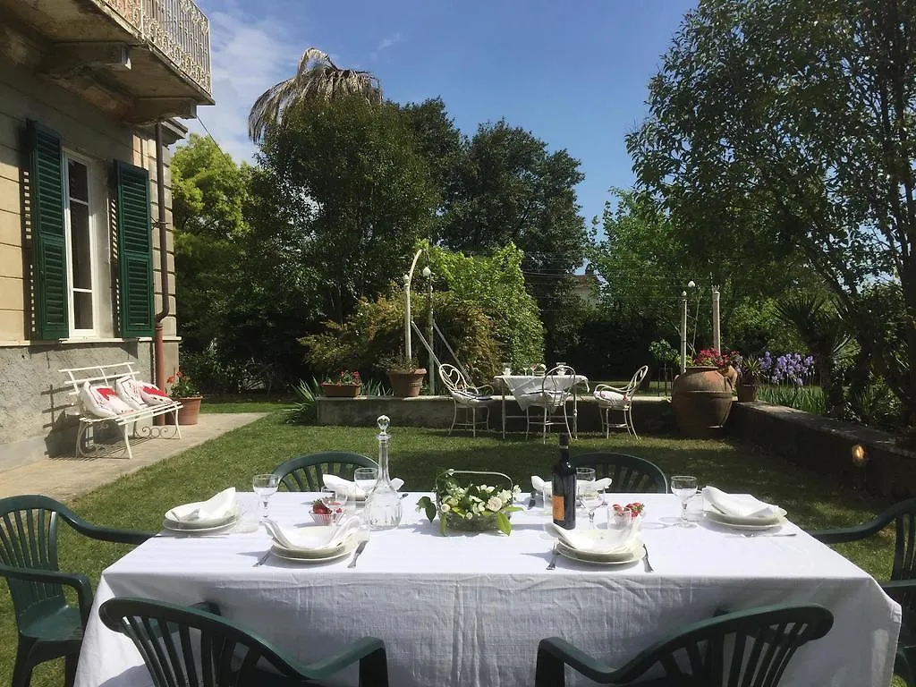 Villa Carlotta Sarzana