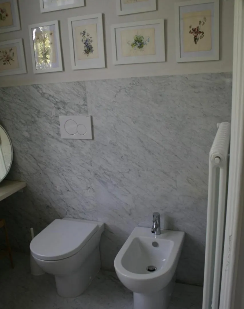 Villa Carlotta Sarzana 0*,
